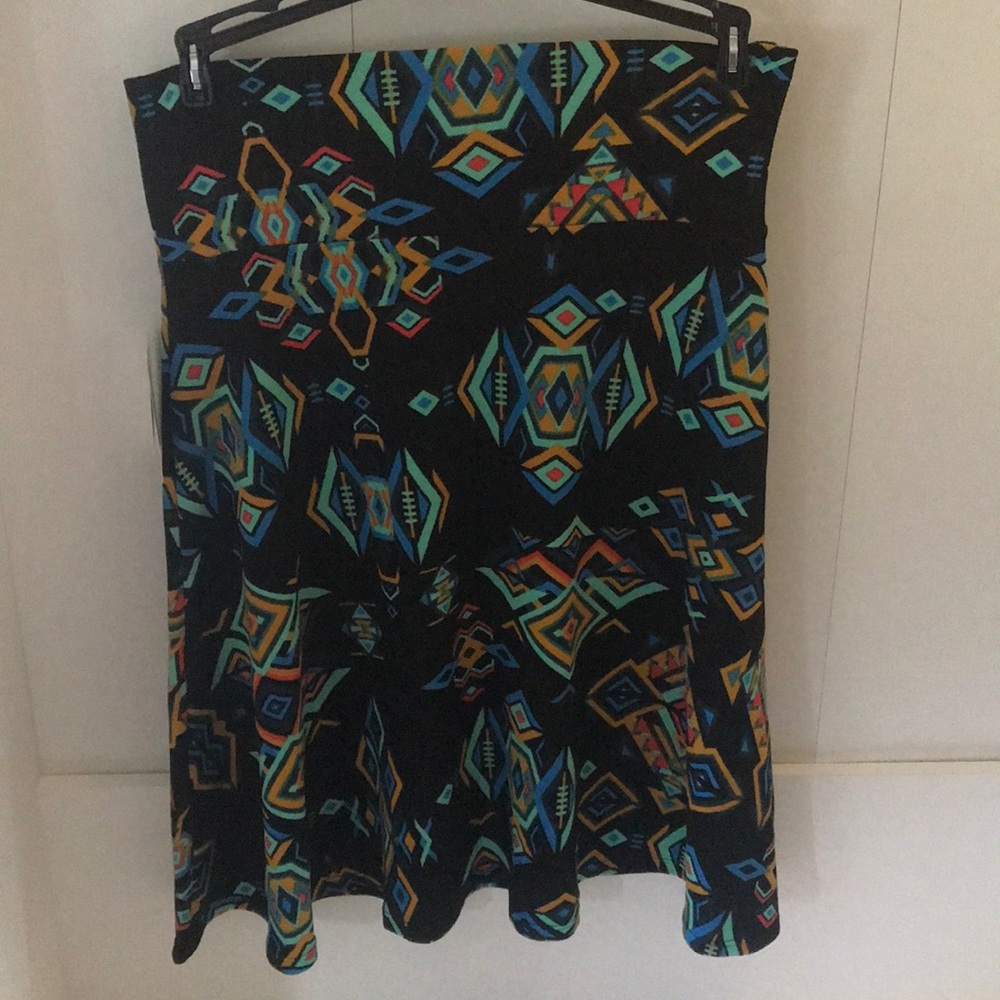Large Lularoe Azure!